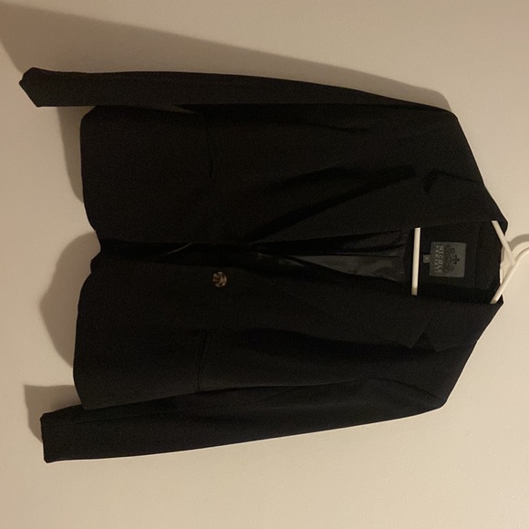 Black blazer - Picture 4 of 4